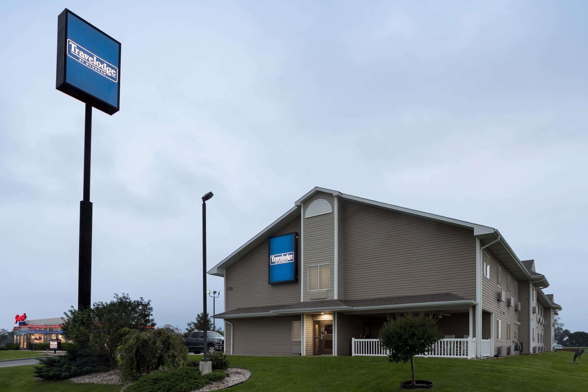 Travelodge By Wyndham Missouri Valley Esterno foto