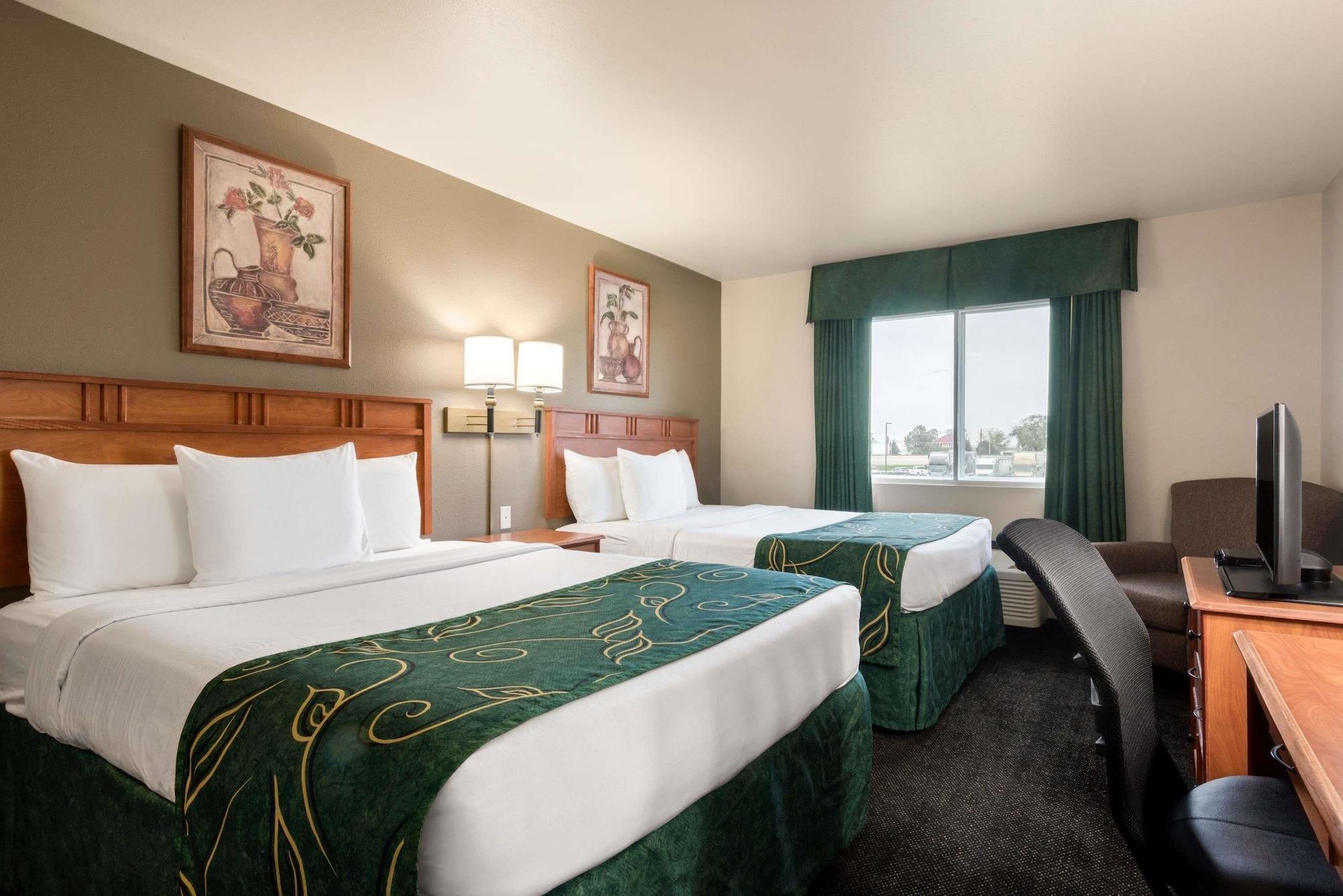 Travelodge By Wyndham Missouri Valley Esterno foto