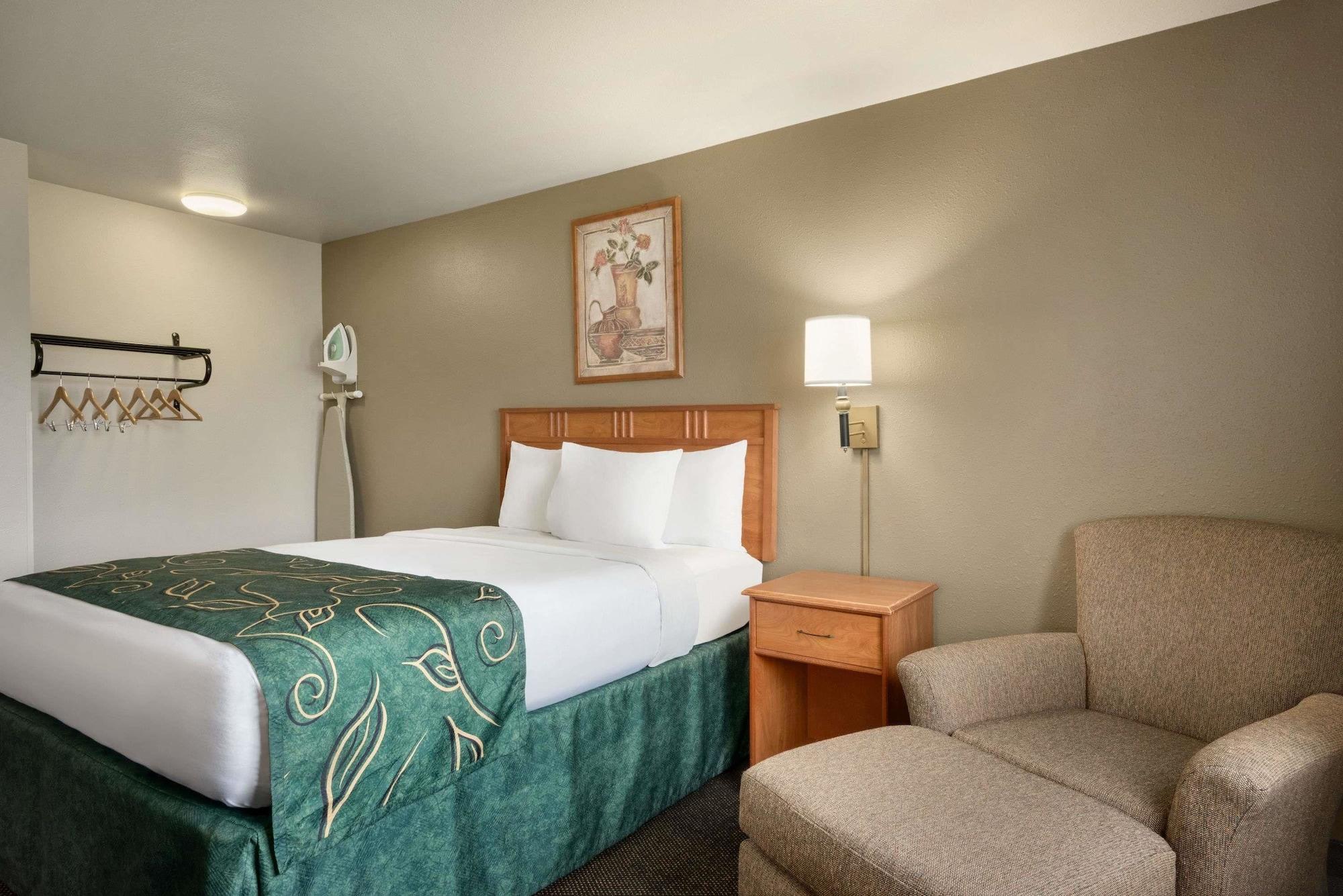 Travelodge By Wyndham Missouri Valley Esterno foto