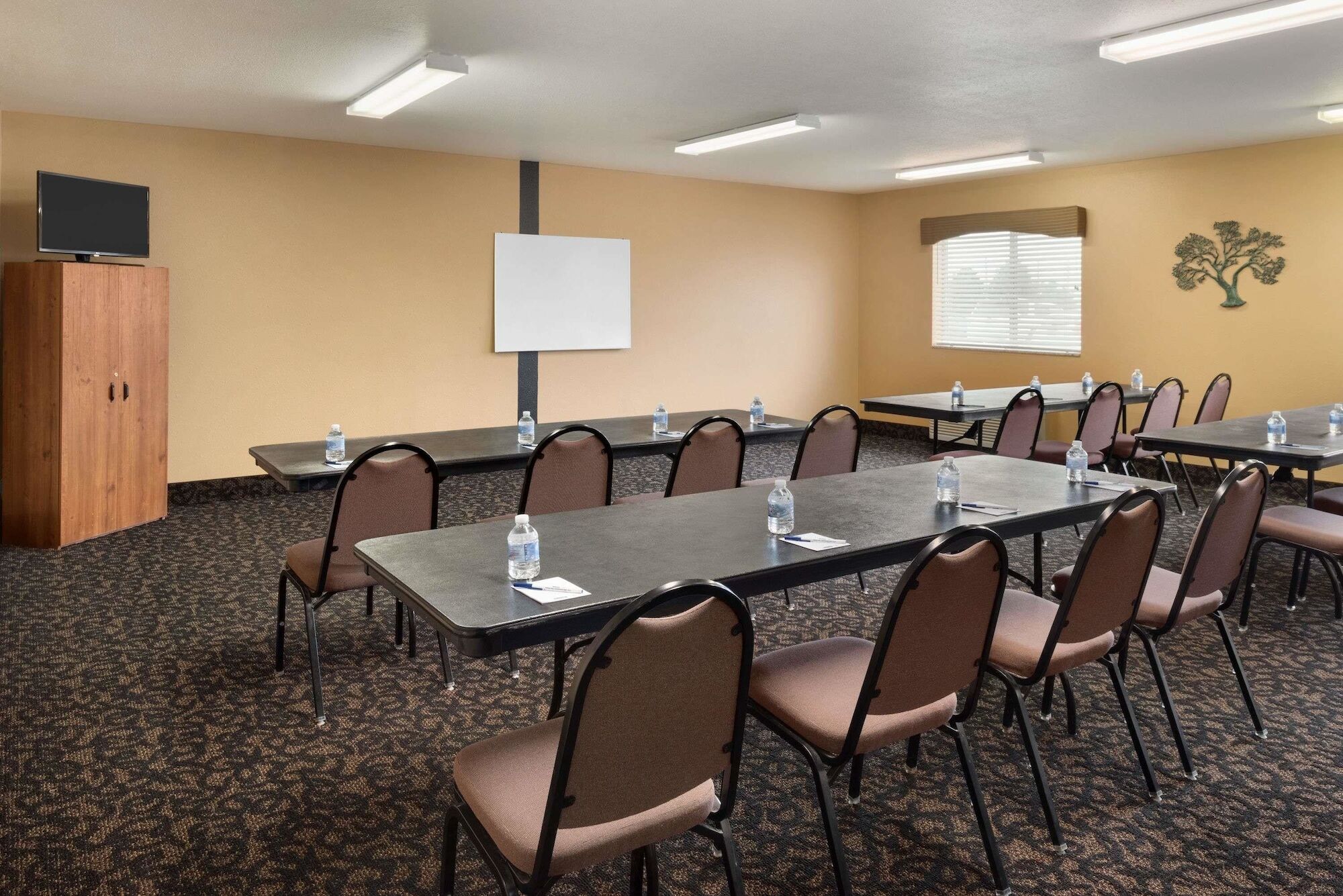 Travelodge By Wyndham Missouri Valley Esterno foto